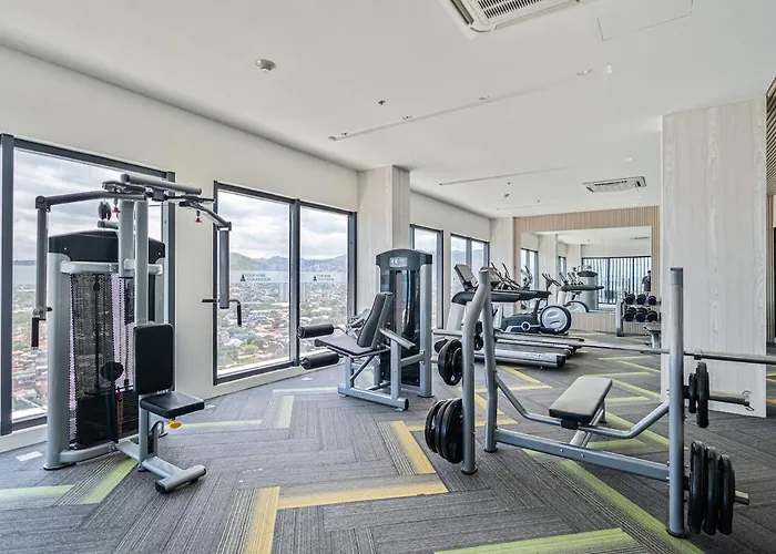 Arc Towers Luxe 아파트호텔 4*