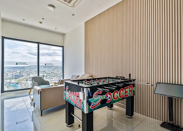 Arc Towers Luxe 아파트호텔